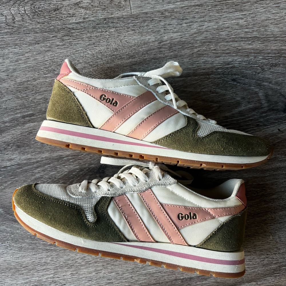 Gola Daytona Blaze Pink and Green Sneakers with Signature Stripes